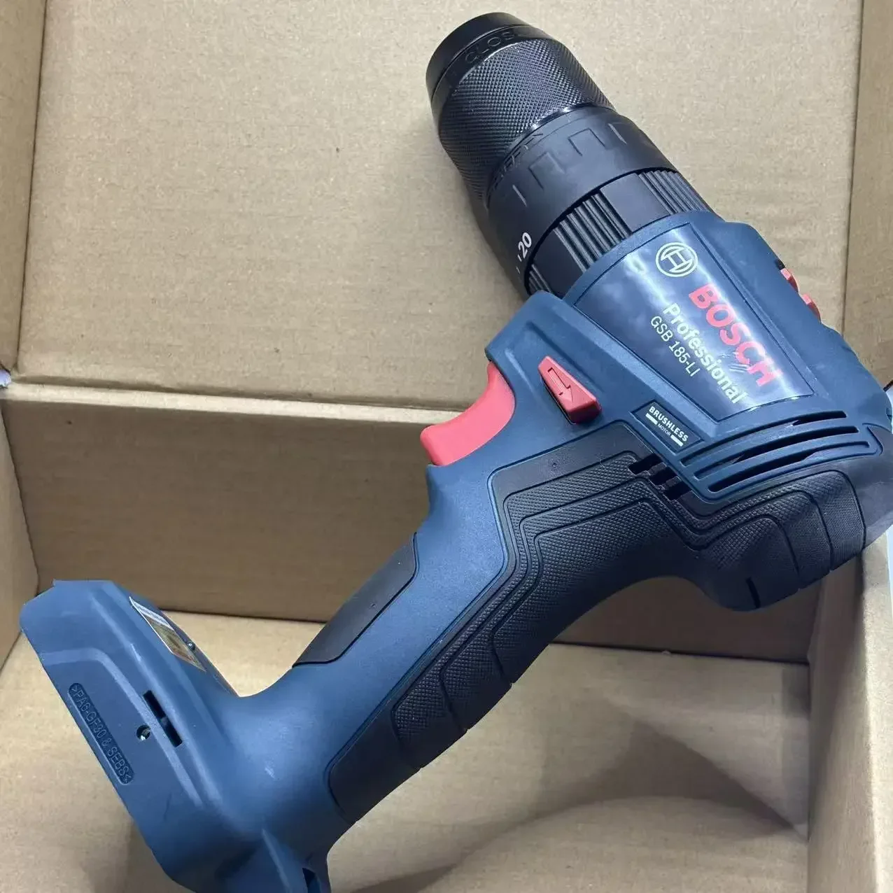 BOSCH GSB 185-LI Brushless Cor - đánh giá và giá Impact Driver Cordless
